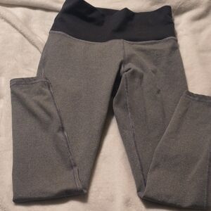 Fabletics Leggings in Charcoal and Black